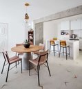 Ver imagem 2 de Base para Mesa de Jantar Cone Cimento Queimado para Tampos de 60cm até 110cm - Cinza Claro