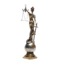 Ver imagem 1 de Figura Decorativa Dama da Justica de Resina 31,5cm