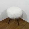 Pufe Detroit Redondo Peludo Cru com Pé Palito - 2