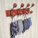 Ver imagem 2 de Cabide de madeira para parede ou porta 4 ganchos Bordô