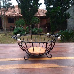 Cesto de frutas redondo de ferro e madeira fruteira de mesa super resistente para cozinhas e áreas g - 7