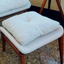 Ver imagem 2 de Puff Sala de Estar Chloe 42cm Madeira Maciça | Linho Cinza Claro - Sallar Home