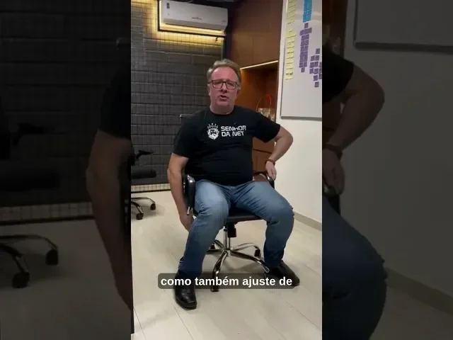Cadeira Escritório Presidente Executiva Esteirinha Corporate Elite Preto Preto