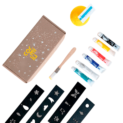 Kit para Montar em Casa: Stencil em Luminária de Bolinhas de Luz Cormilu Led, À Pilha, 10 Bolas, 1.5