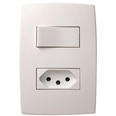 Conjunto de Interruptores Simples + Tomada 2p+t Pb 10a - 615074 - Pial