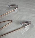 Ver imagem 1 de Combo 3 Suportes Tamanho 24 Ganchos Mola Pratos Parede Decorativos com Tubo de Proteção