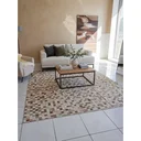 Ver imagem 1 de Tapete de Couro Quadriculado 2,00 X 1,50 M Champanhe