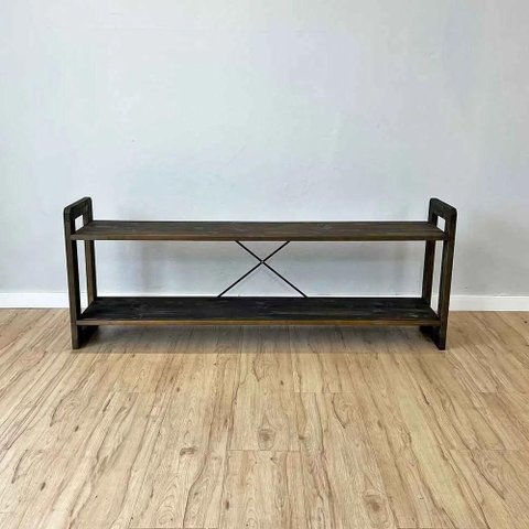 Rack TV Linea 140cm Madeira Pinus Acabamento Envelhecido Tabaco Artfactory Design