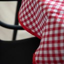 Ver imagem 2 de Toalha de Mesa Redonda Xadrez Vermelha Tecido Nobre - 4 Lugares