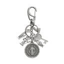 Ver imagem 3 de Chaveiro Proteção com Miniaturas e Medalha de São Bento Prata Velha FORNECEDOR 1 118338