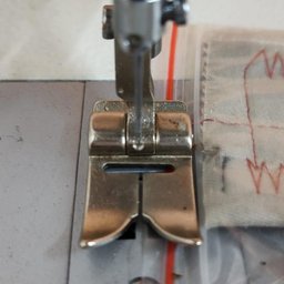 Reta e Zig Zag- 20u63 Semi Industrial- Bivolt - 4
