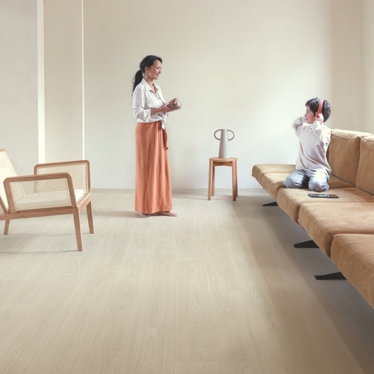 Piso Laminado Quick-step Classic 2,050m² Carvalho Neblina Cinza - 4