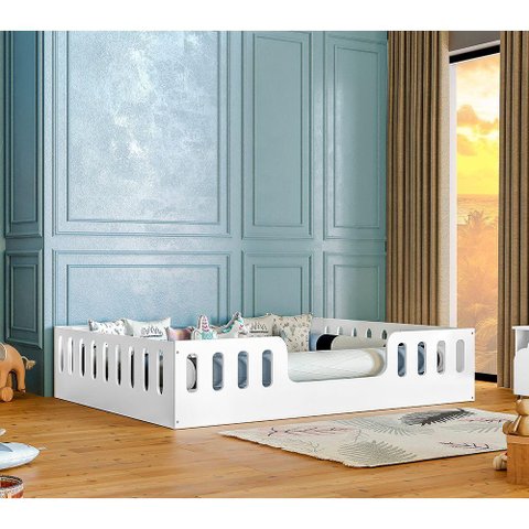 Cama Casal Branca Helo com Cercado Branco
