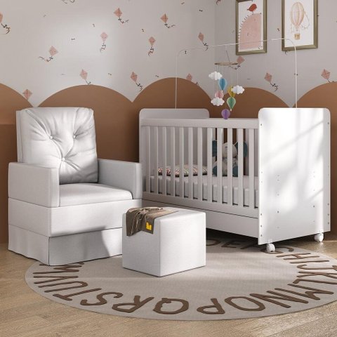 Quarto de Bebê com Poltrona Amamentação Puff e Berço Americano com Colchão Pimpolho Multimóveis Mp41