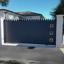 Ver imagem 5 de Lança Protetora para Muro e Portão 50cm Aço Galvanizado Luxo Preto Concertina em Barra Rigida