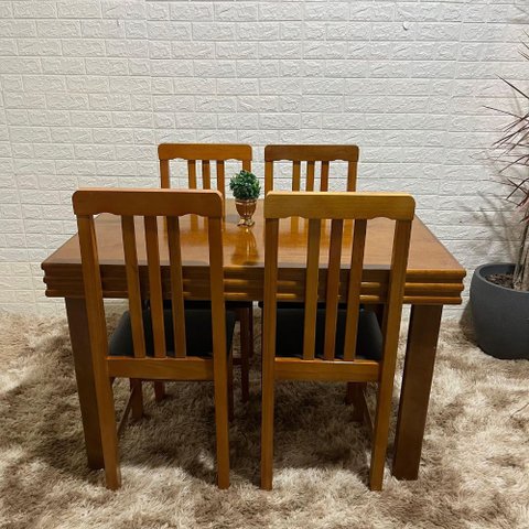 Conjunto Fixo Colonial Mesa 120x80 com 4 Cadeiras Cor:mel