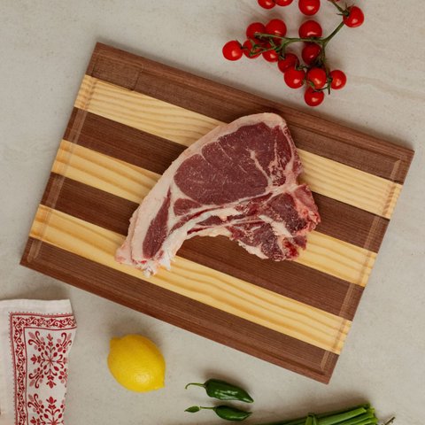 Tábua de Churrasco 45x32,5x2,1cm de Madeira com Rebaixo Excelente Alta Durabilidade