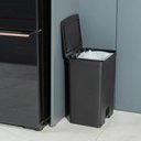 Ver imagem 3 de Lixeira com Pedal Trium 50 L Preto ou