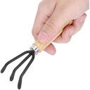 Ver imagem 4 de Kit 03 Peças Ferramentas de Jardinagem - Pá de Jardim Planta Flor Frutas Pá Ancinho Vaso Cabo de Mad