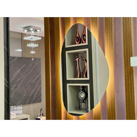 Espelho Orgânico Lapidado com Led 45x70:branco Quente/pilha