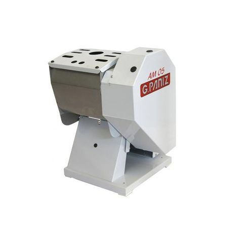 Amassadeira Semi Rápida AM05 05kg Monofásica Bivolt - g.Paniz