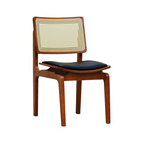 Cadeira Gus Madeira Maciça Encosto Telinha Assento Anatômico - Amêndoa Estofado Corano Preto