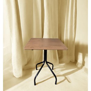 Mesa Moema 70x70 para Sorveteria Restaurante Imbuia Base Preta