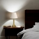 Ver imagem 2 de Abajur Dourado Pequeno para Decoração de Quarto Paris com Cúpula