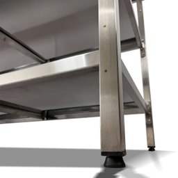 Mesa de Aço Inox Industrial 160x60x90 Cm com 2 Prateleiras Fenestradas Plano Liso Nortinox Stander - 4