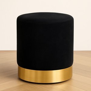Puff com Rodapé Dourado Preto Veludo