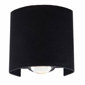 Arandela 7,7x8cm LED 2W 2 Fachos 3000K Resistente Água Ip65