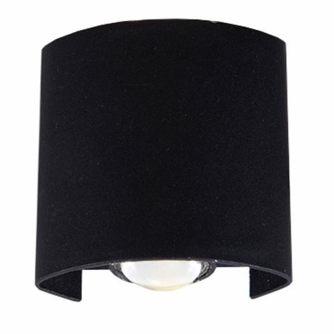 Arandela 7,7x8cm LED 2W 2 Fachos 3000K Resistente Água Ip65