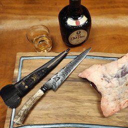 Faca Artesanal Aço Damasco 8' Cabo Retovado Chifre de Cervo Churrasco Bainha de Couro - 7