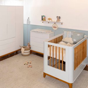 Kit Quarto Infantil Boom com Pés Square Mel - Berço Slim Evolutivo + Cômoda 4 Gavetas + Guarda-roupa