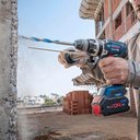 Ver mais imagens de Parafusadeira Furadeira Impacto Bosch GSB 18V-150 C Brushless 18V SB