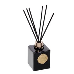 Difusor Varetas Vidro cubo preto 250ml Enf. dourados/varetas pretas - Fragrância: Flor de Cerejeira - 1