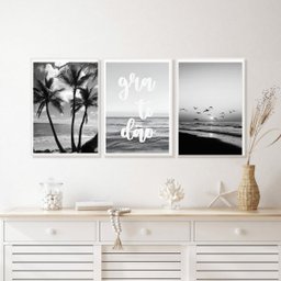 Kit 3 Quadros Praia Preto e Branco Gratidão 33x24cm - com Vidro:madeira Branca - 2 Kit 3 Quadros Praia Preto e Branco Gratidão 33x24cm - com Vidro:madeira Branca - 2