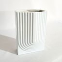 Ver imagem 2 de Vaso Cerâmica Búlgaro G 14x9x20 Cm – Sofisticação e Estilo Clássico