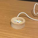 Ver imagem 3 de Mini Luminária De Mesa - Urano - C/LED e Cabo Usb Com Base de Madeira Pontual Decor