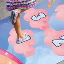 Ver imagem 3 de Tapete Amarelinha Infantil Ilustrado Criança Lona Titulos Amarelinha Nuvens