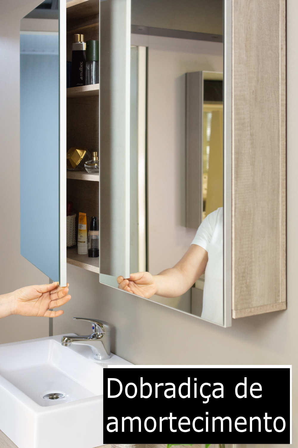 Espelheira para Banheiro 2 Portas 2 Prateleiras  - 2
