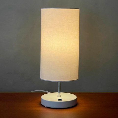 Abajur Luminaria de Mesa Redondo com Interruptor Ref 84 Decoração Casa Sala Quarto Escritório Moveis