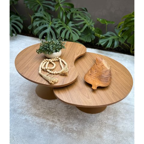 Kit 2 Mesas de Centro para Sala Design Orgânica Gaia com Metal Dourado e Mdf Louro Freijó