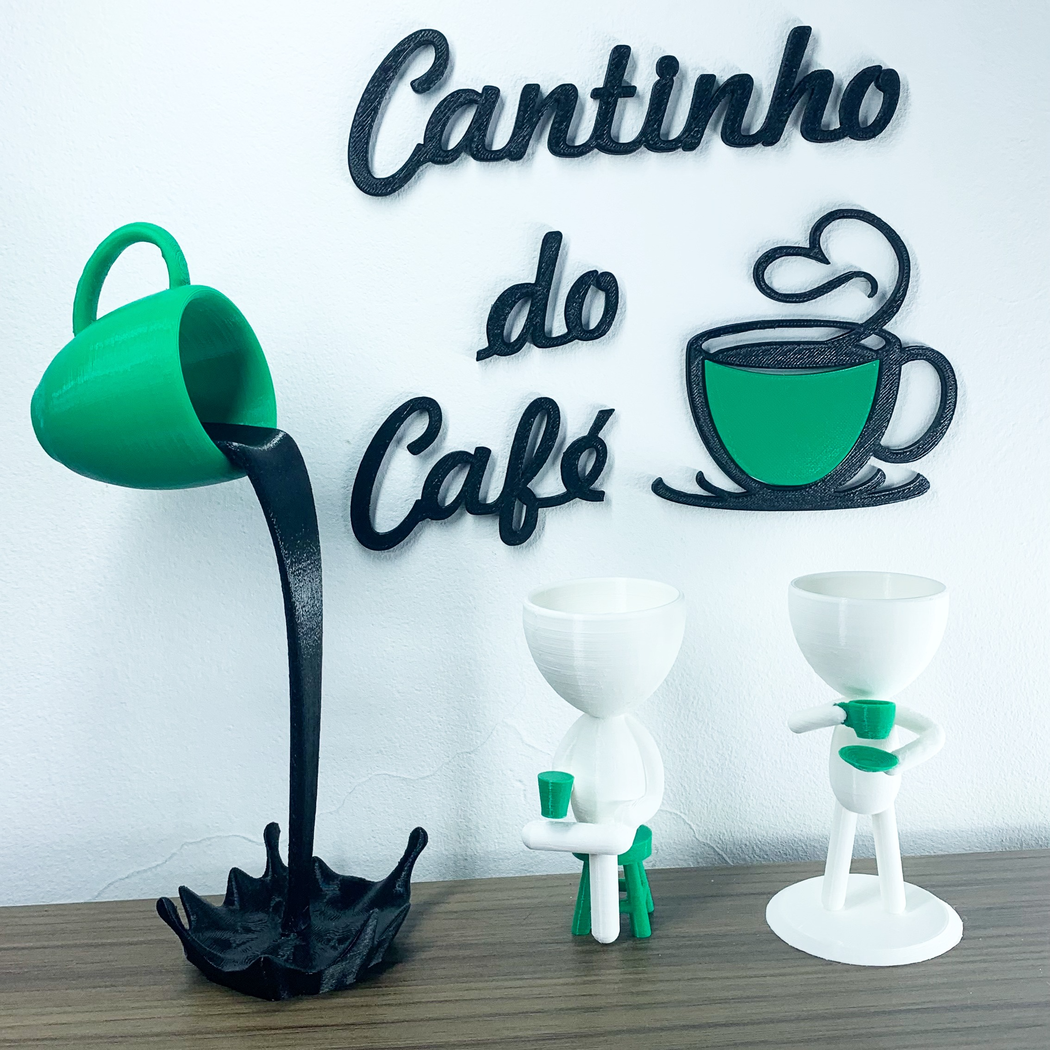 Kit Decorativo Cantinho do Café - Robert Plant Xícara Flutuante e Letreiro - Verde com Branco - 1