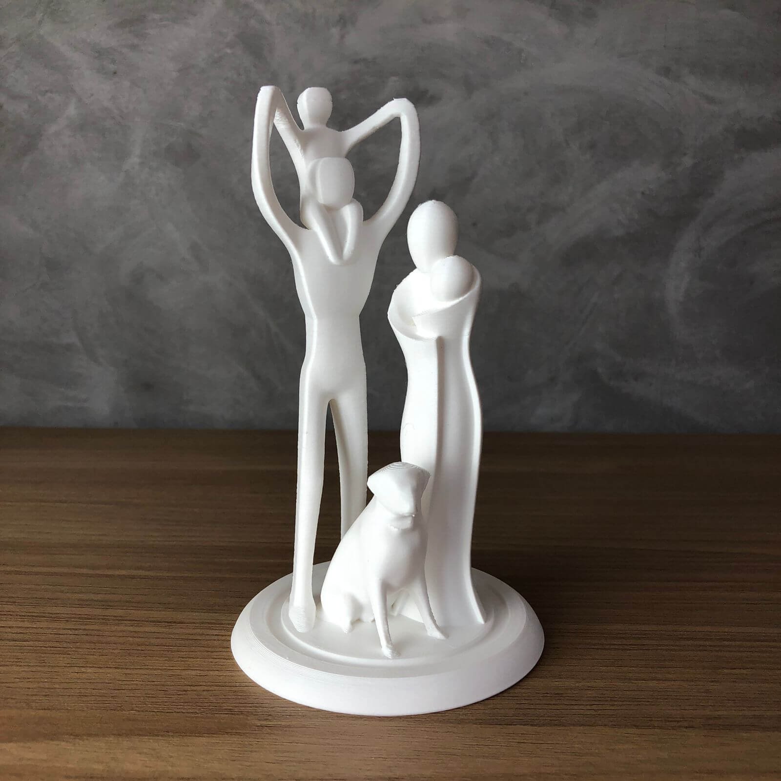 Escultura Decorativa Família com Seu Cachorro Vegras Branco