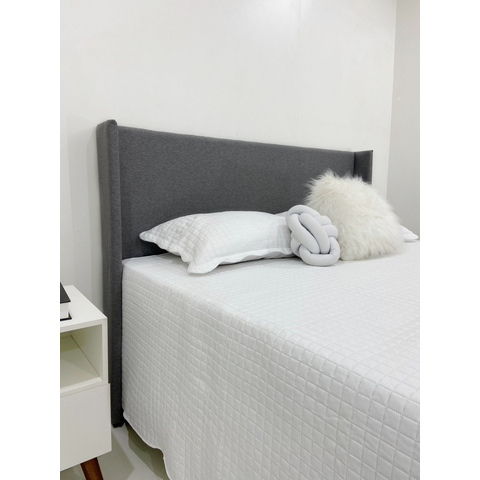 Cabeceira Liz Clean Perfeito para o Seu Ambiente 140x120cm de Altura em Cinza Escuro Tecido em Linho