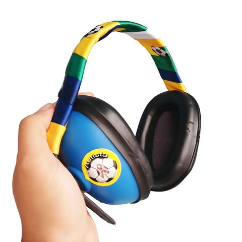 Super Abafador 12 Db para Torcedor Autista Cores do Brasil