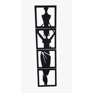 Mulher com Jarro - Decoração:preto