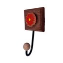 Ver imagem 4 de Kit Banheiro 3 Peças Toalheiro Cabideiro Porta Papel Papel com Flores Coloridas Cor Vermelho