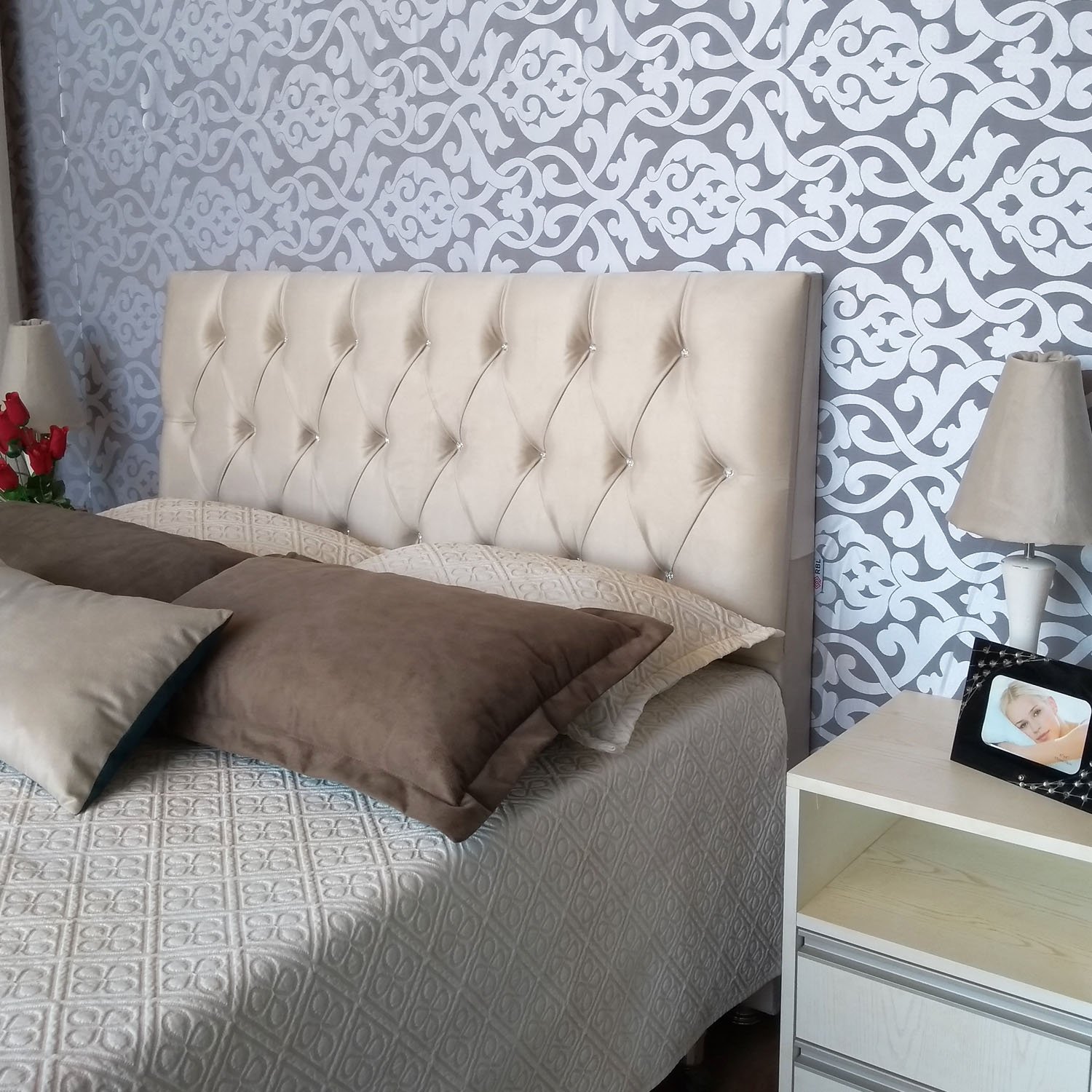 Cabeceira Luna Suede Liso Bege Las Vegas Strass 195 X 120 - 1